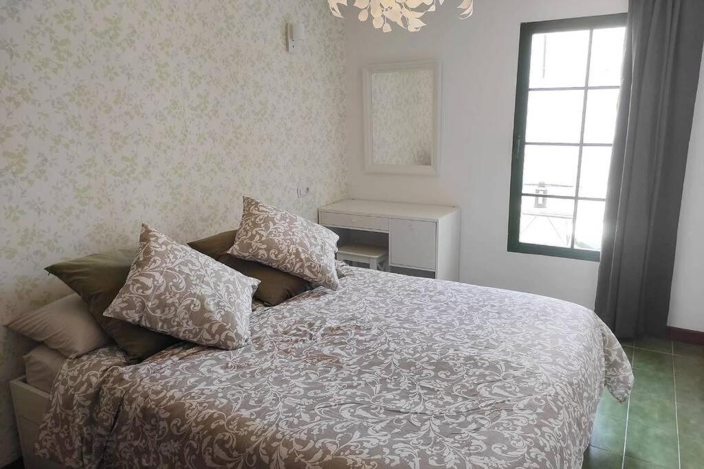 Apartamento Bellaloe Tías Exteriör bild